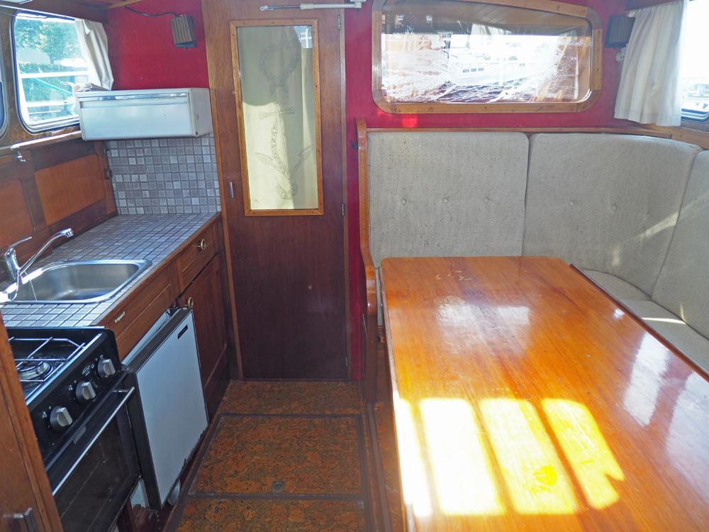 Cabin en avant, H&eacute;bergements